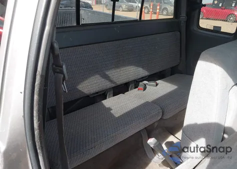 1996 Toyota T100 Xtracab Sr5 from USA, damaged, VIN JT4TN14D0T0021372